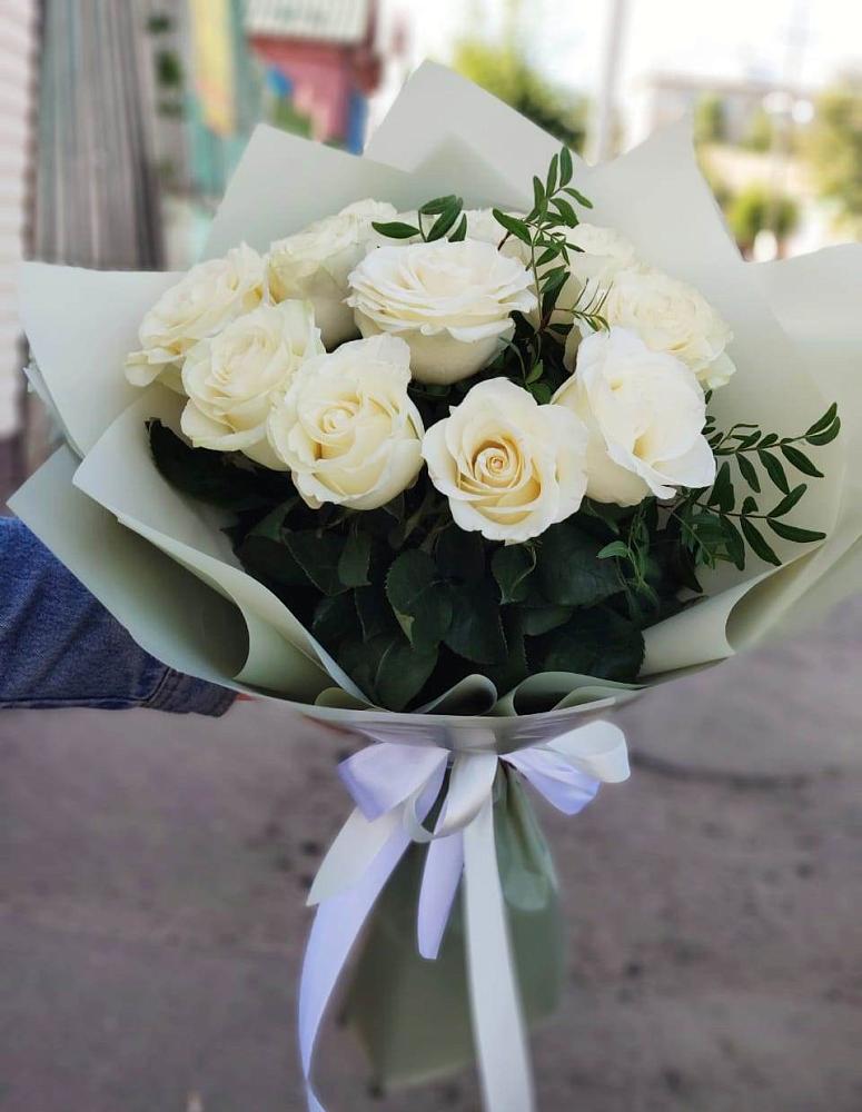 Букет Белые розы Проуд в Гремячее