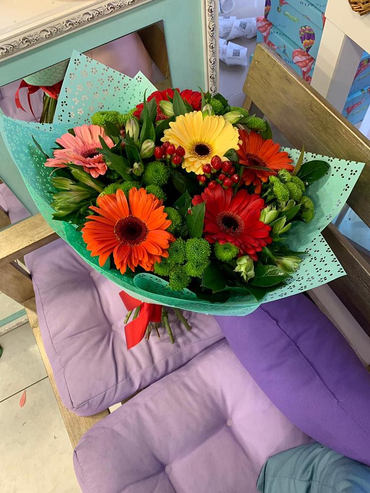 Букет цветов из: Герберы, Хризантемы и Альстромерии в Гремячее