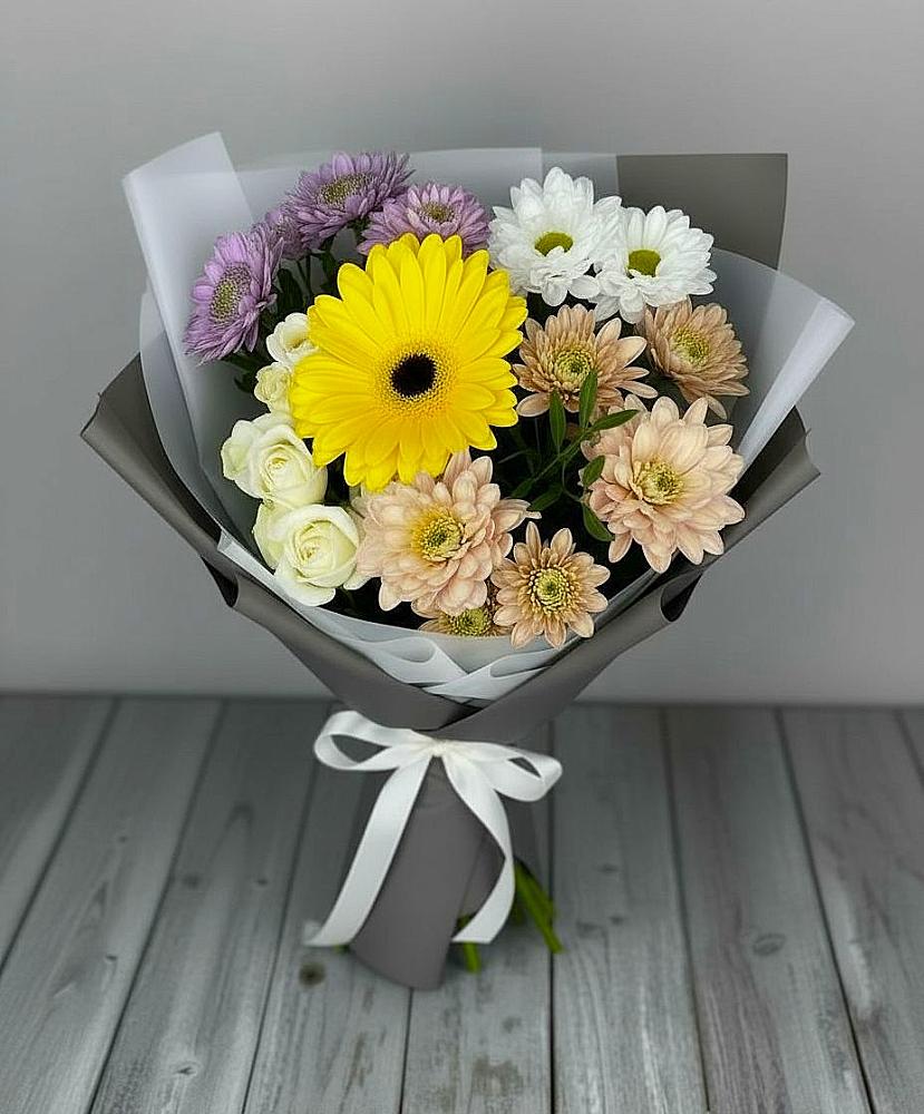Букет цветов из: Розы, Герберы и Хризантемы в Гремячее