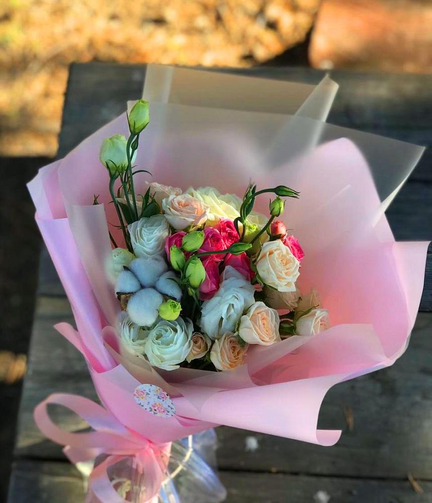 Букет цветов из: Розы и Лизиантусы в Гремячее