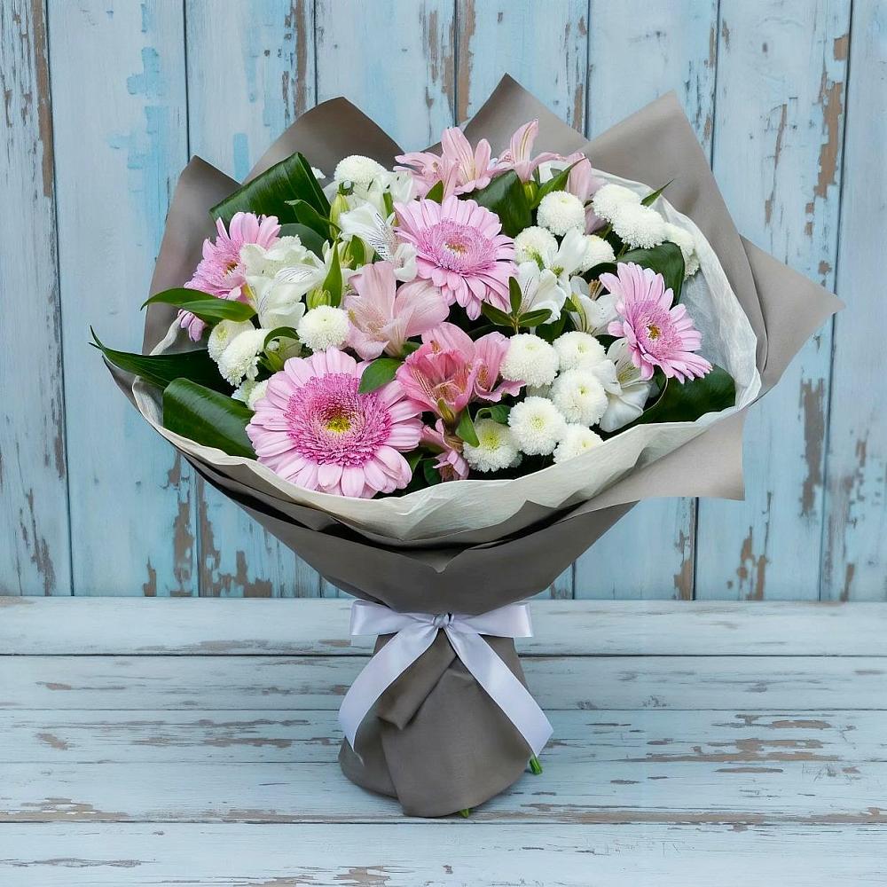 Букет цветов из: Герберы, Альстромерии и Хризантемы в Гремячее