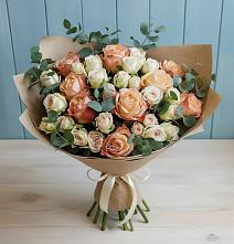 Букет цветов из:  Альстромерии и Розы в Гремячее